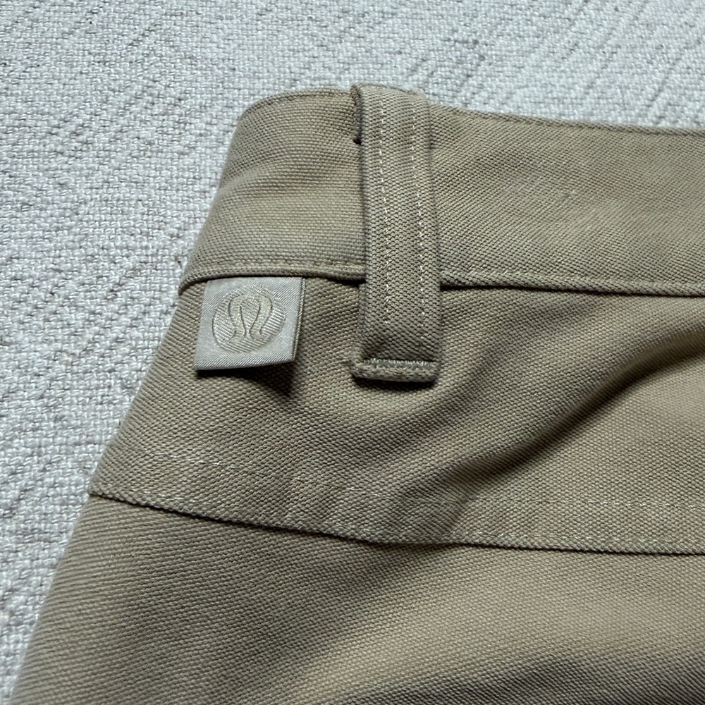 Lululemon Men’s ABC 5 Pokcet Slim Fit Khaki Pants 33 Minimalist Neutral Office - Picture 8 of 9